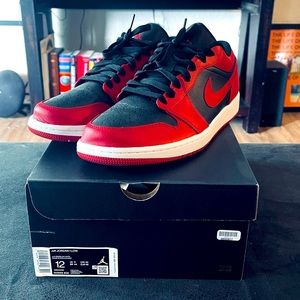 AIR JORDAN 1 LOW 'REVERSE BRED'